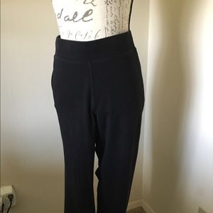 Women’s Talbots pull on athletic pants